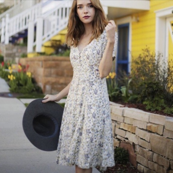 Free People Dresses & Skirts - D56 Free people Mystic magnolia midi floral dress